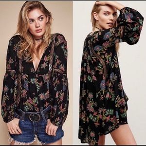 Free People Blk Floral Lattice Crochet Knit Tunic